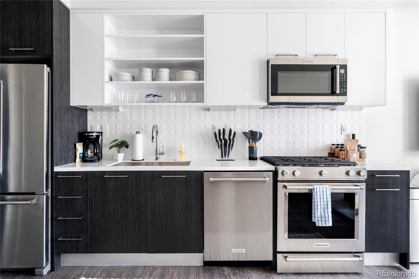 MLS Image #2 for 2880  zuni street 507,denver, Colorado
