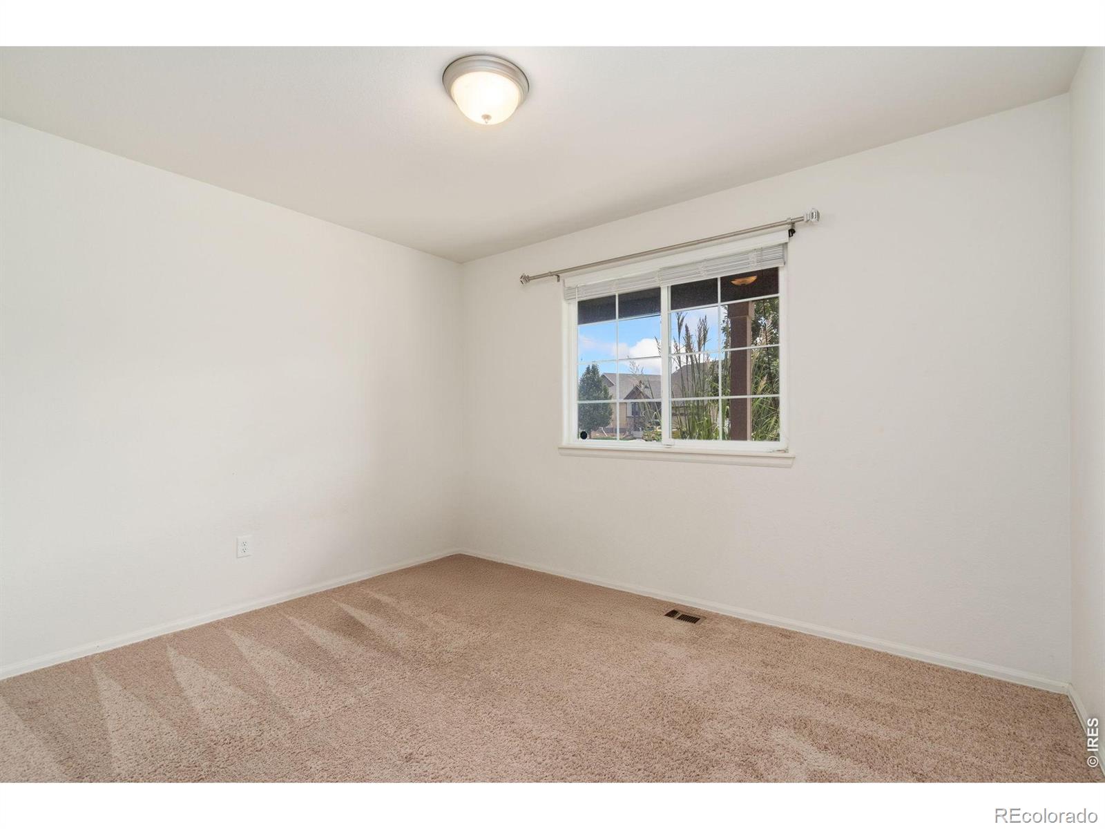 MLS Image #14 for 763  dakota way,windsor, Colorado