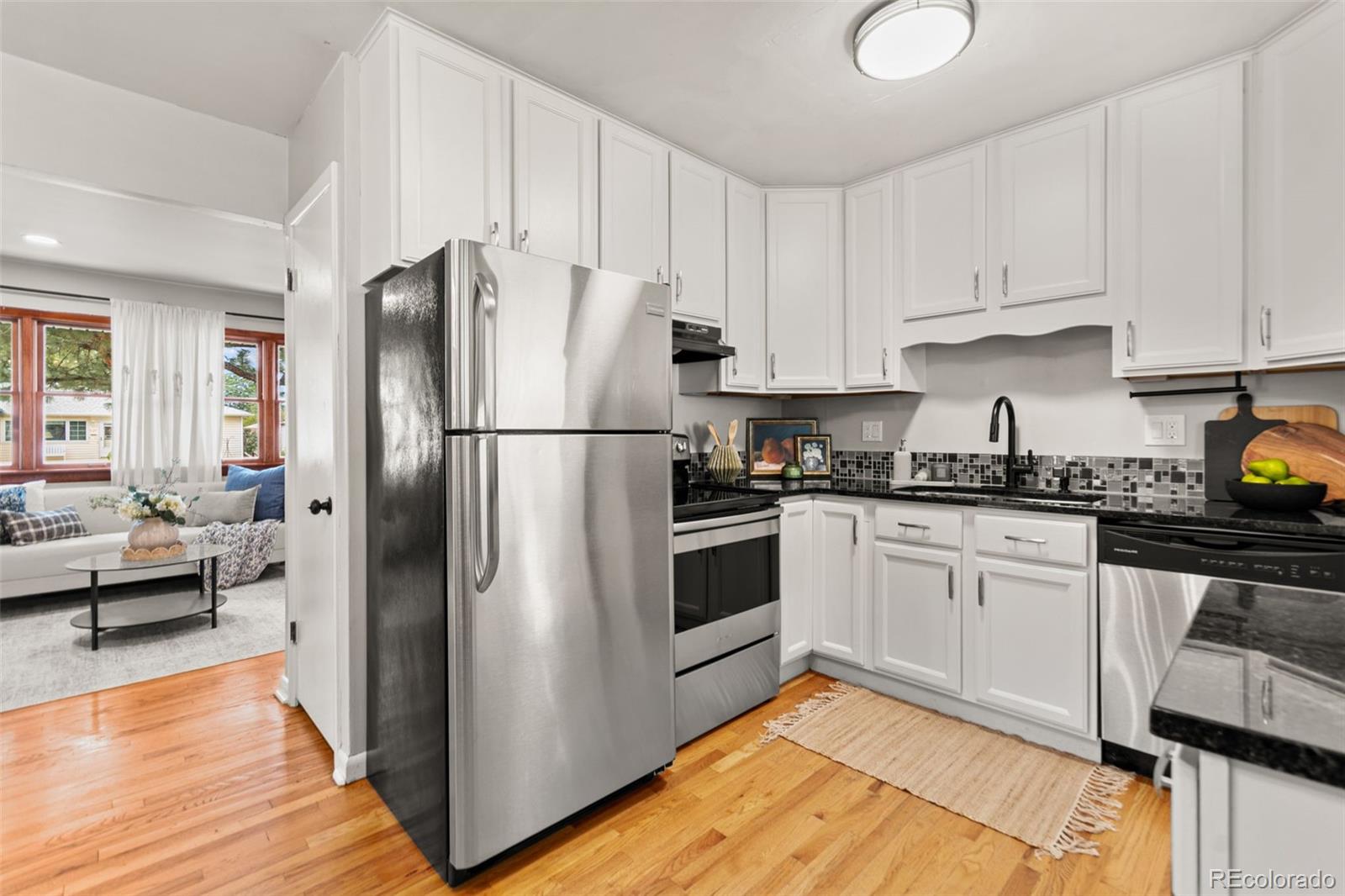 MLS Image #11 for 5140 s pearl street,littleton, Colorado