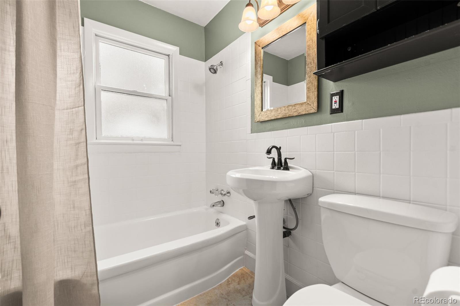 MLS Image #21 for 5140 s pearl street,littleton, Colorado