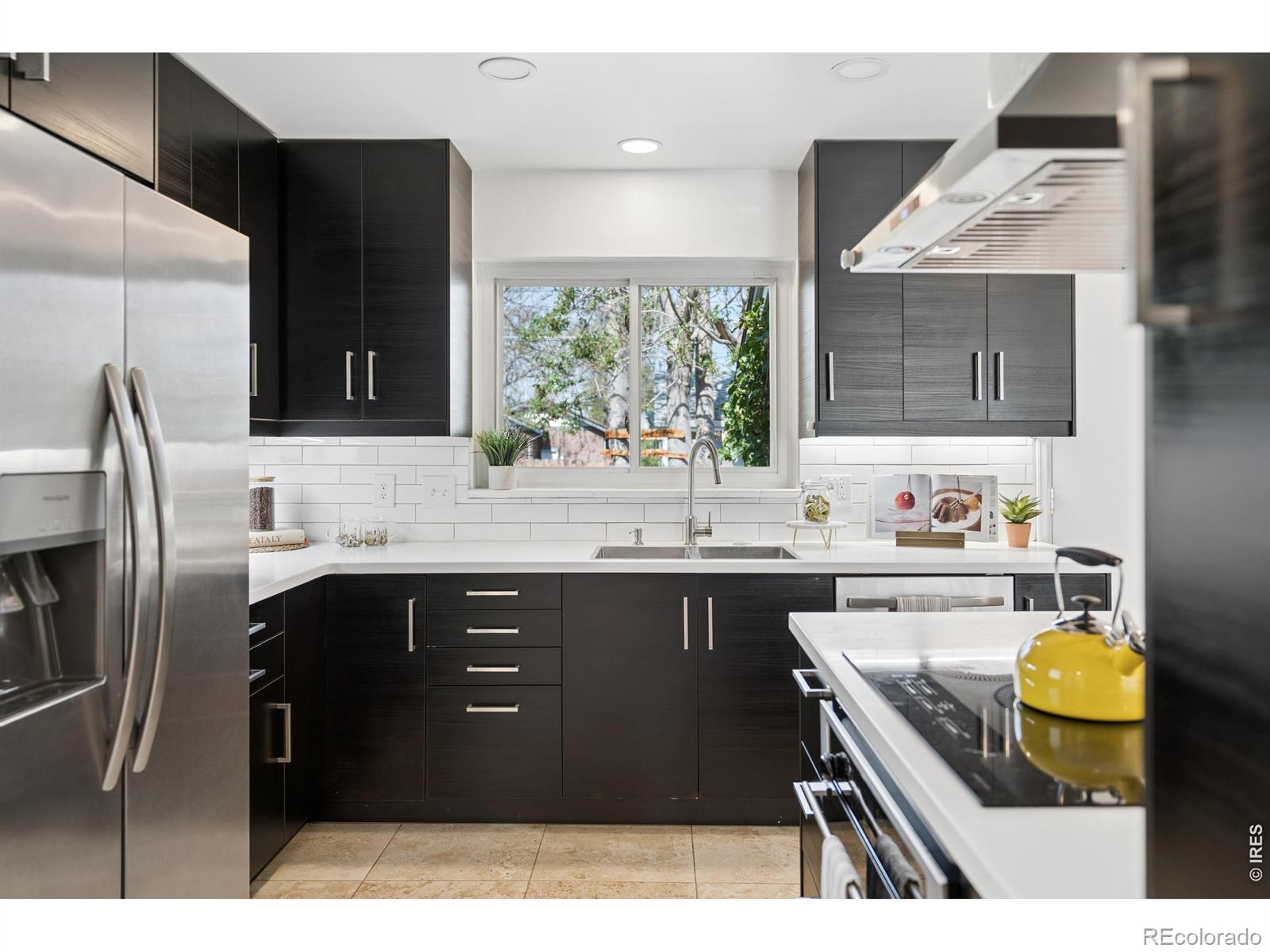 MLS Image #12 for 3045 n columbine street,denver, Colorado