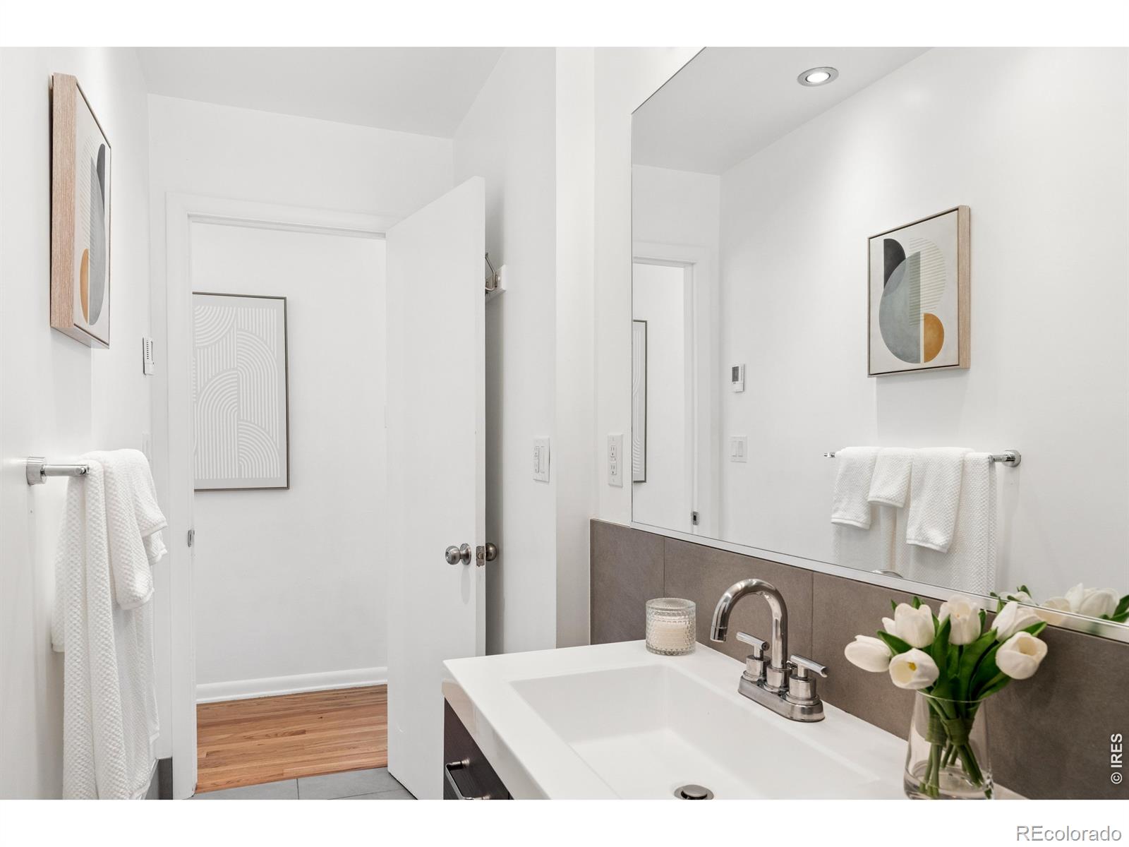 MLS Image #21 for 3045 n columbine street,denver, Colorado