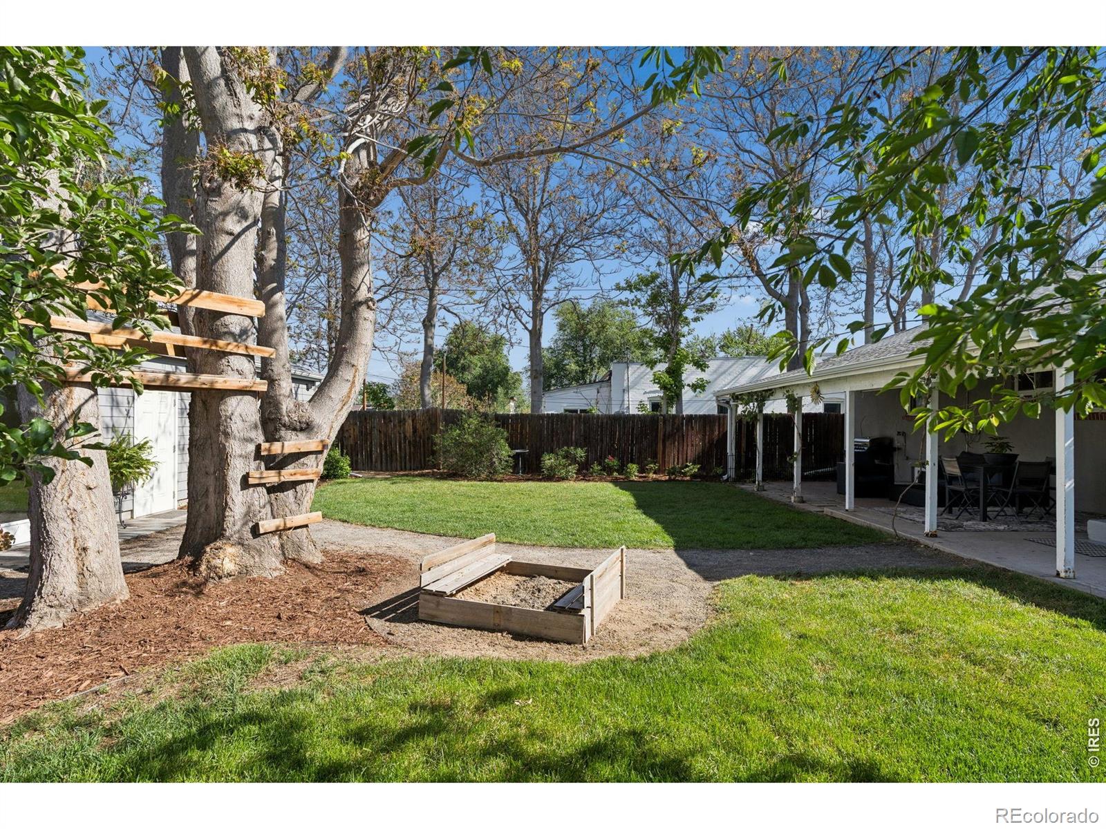 MLS Image #38 for 3045 n columbine street,denver, Colorado