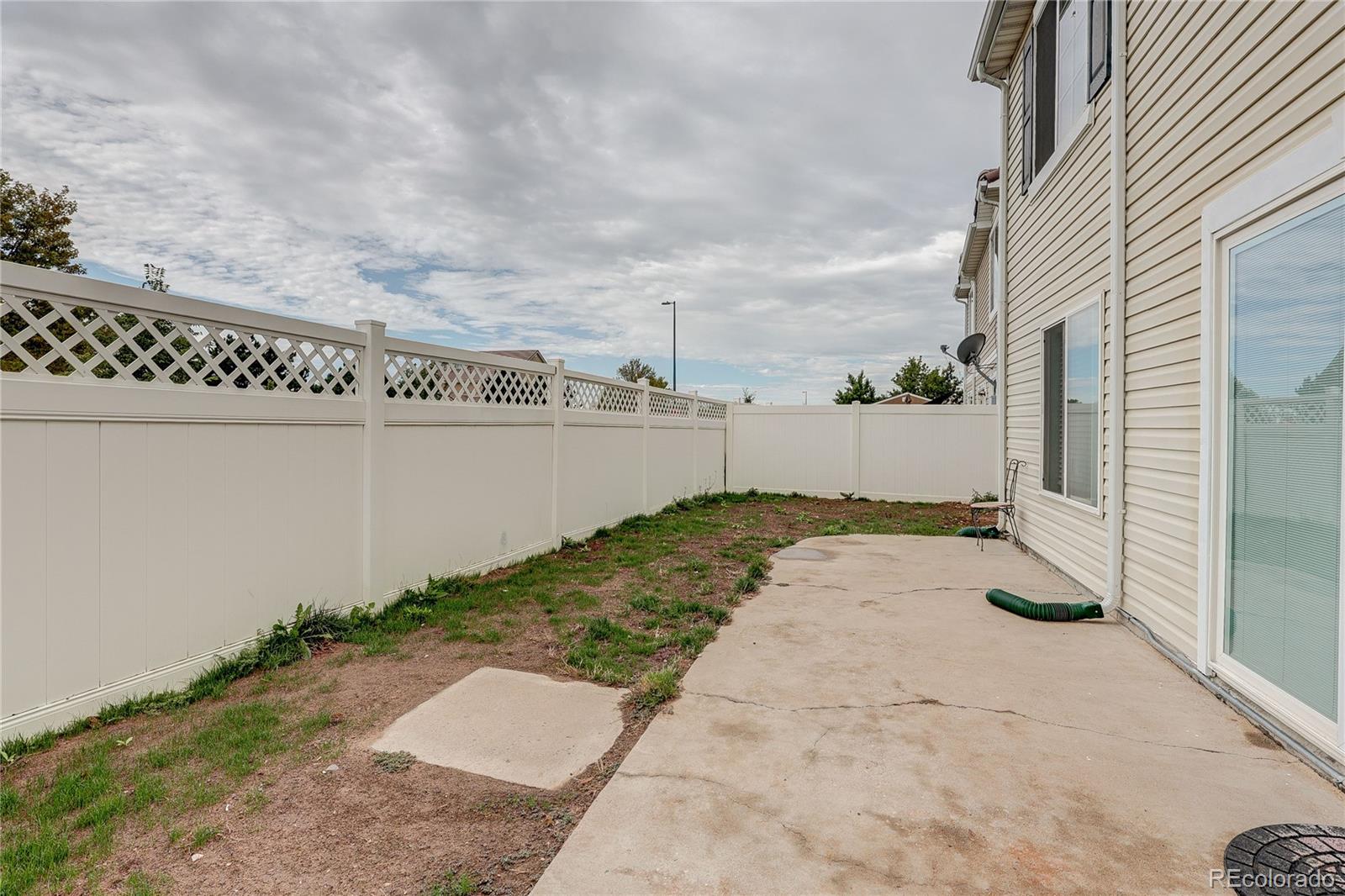 MLS Image #10 for 21316 e 55th place,denver, Colorado