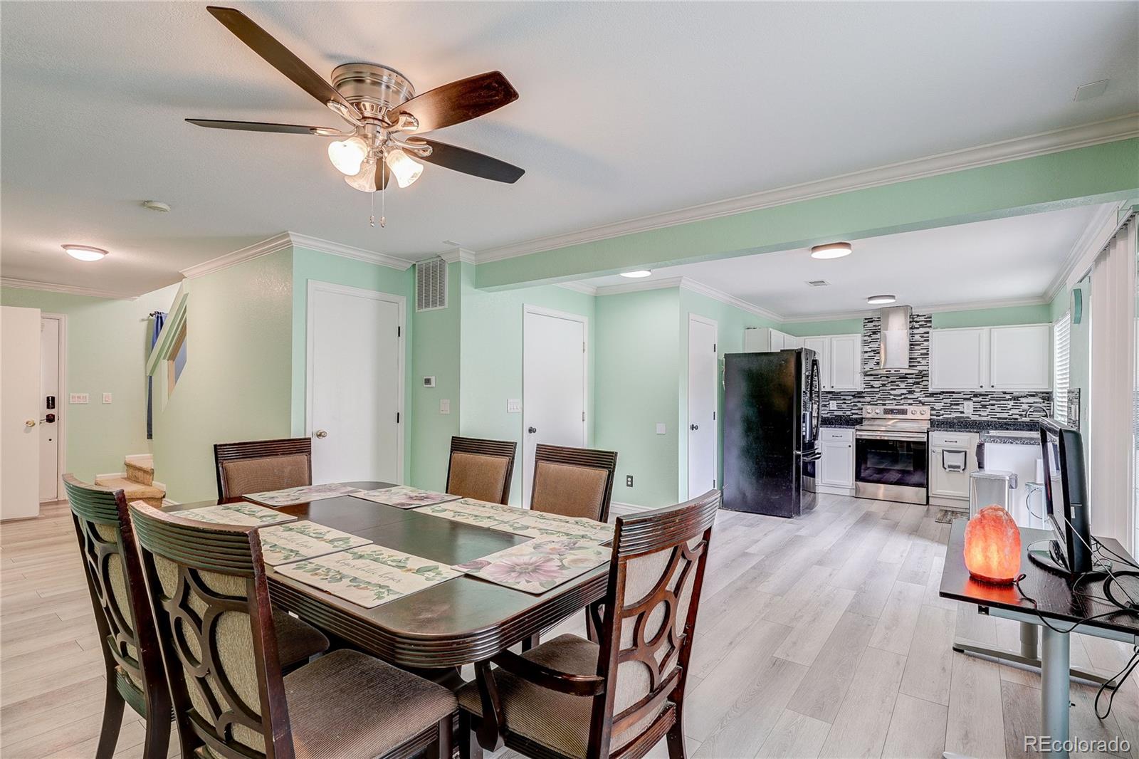MLS Image #3 for 21316 e 55th place,denver, Colorado