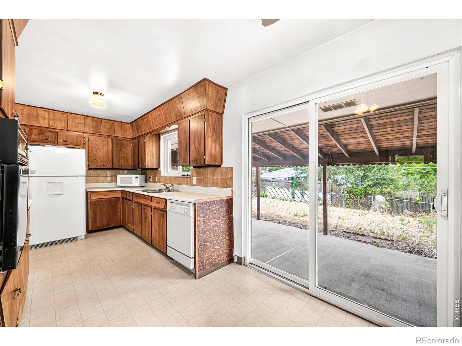 MLS Image #10 for 1741 w 83rd avenue,denver, Colorado