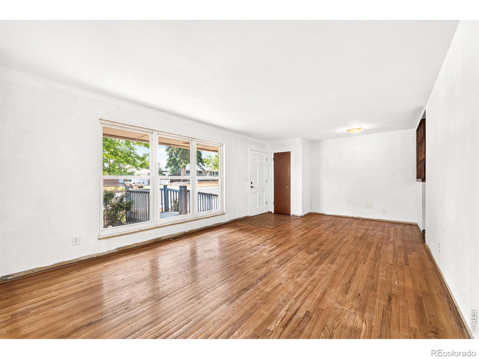 MLS Image #6 for 1741 w 83rd avenue,denver, Colorado
