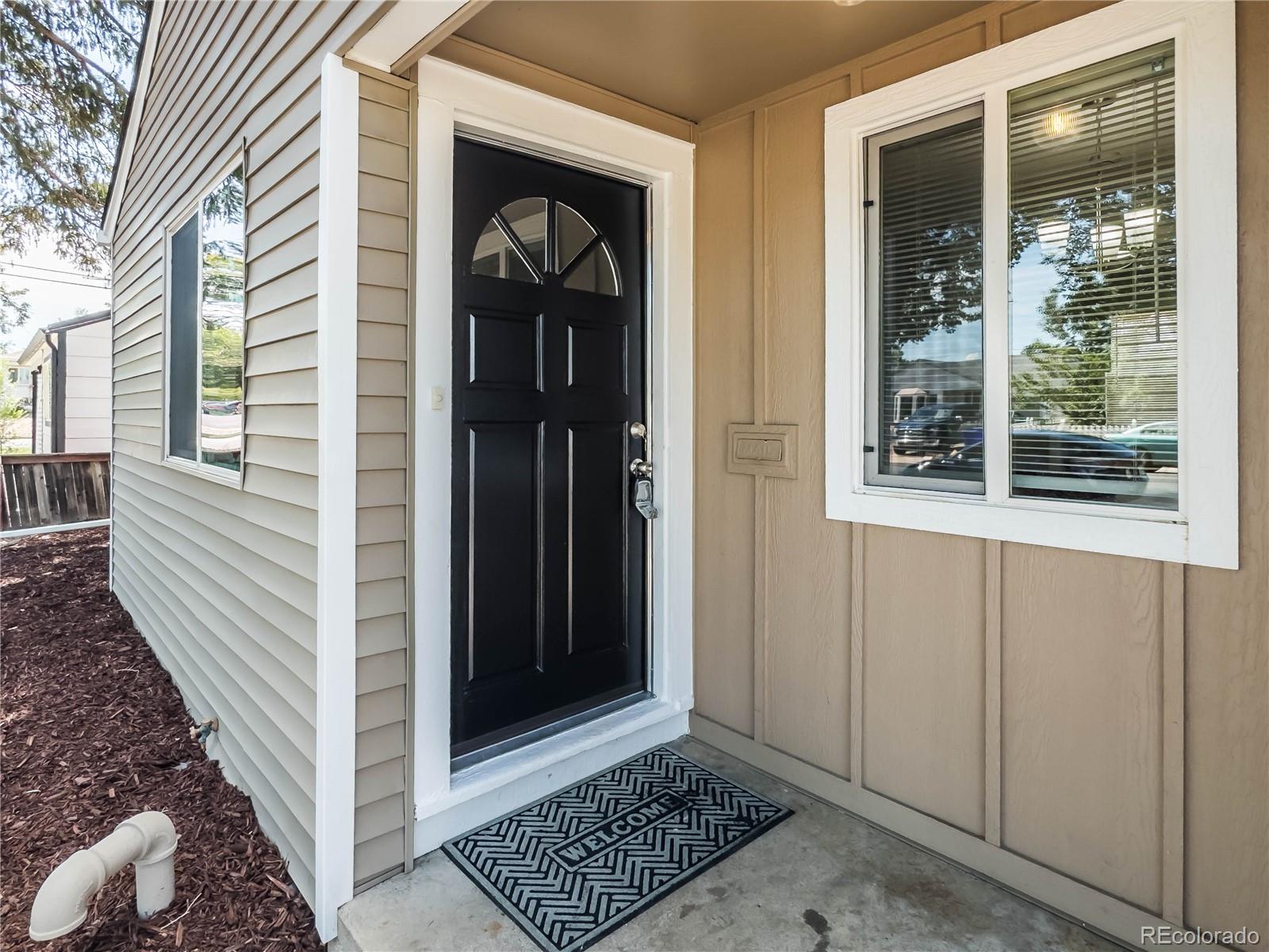 MLS Image #1 for 1713  jamaica street,aurora, Colorado