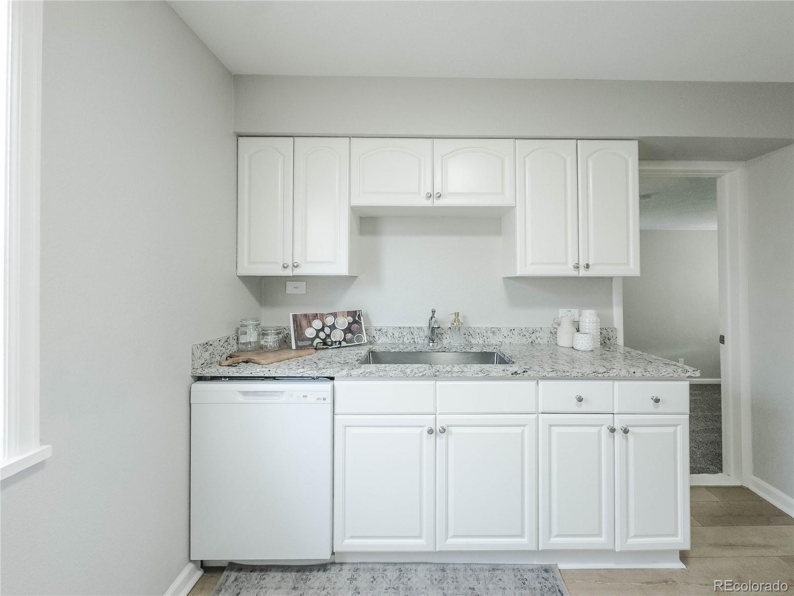 MLS Image #8 for 1713  jamaica street,aurora, Colorado