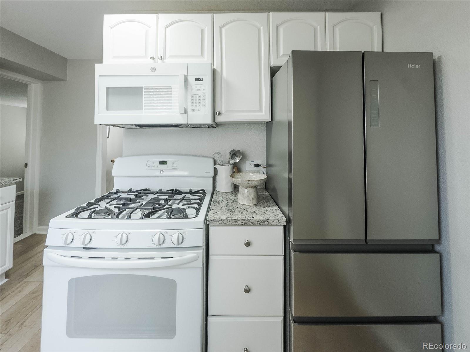 MLS Image #9 for 1713  jamaica street,aurora, Colorado