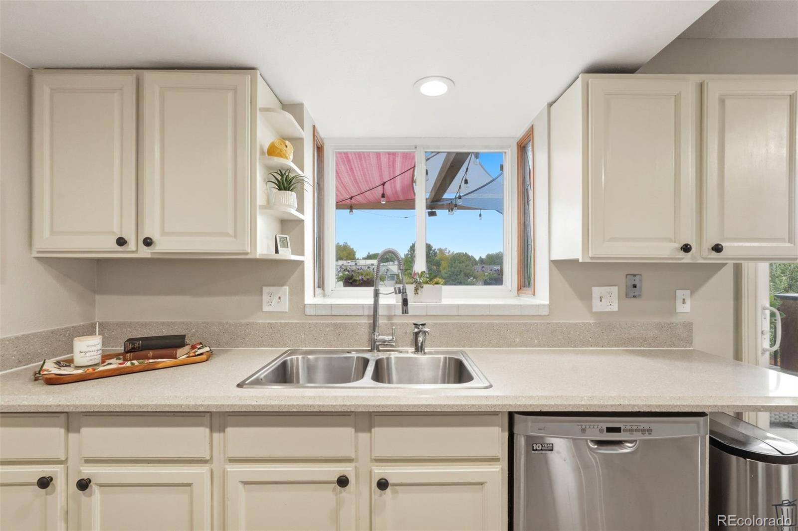 MLS Image #12 for 11425 w powers avenue,littleton, Colorado