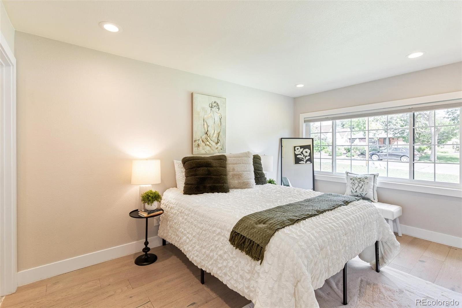 MLS Image #16 for 2511 n raleigh street,denver, Colorado