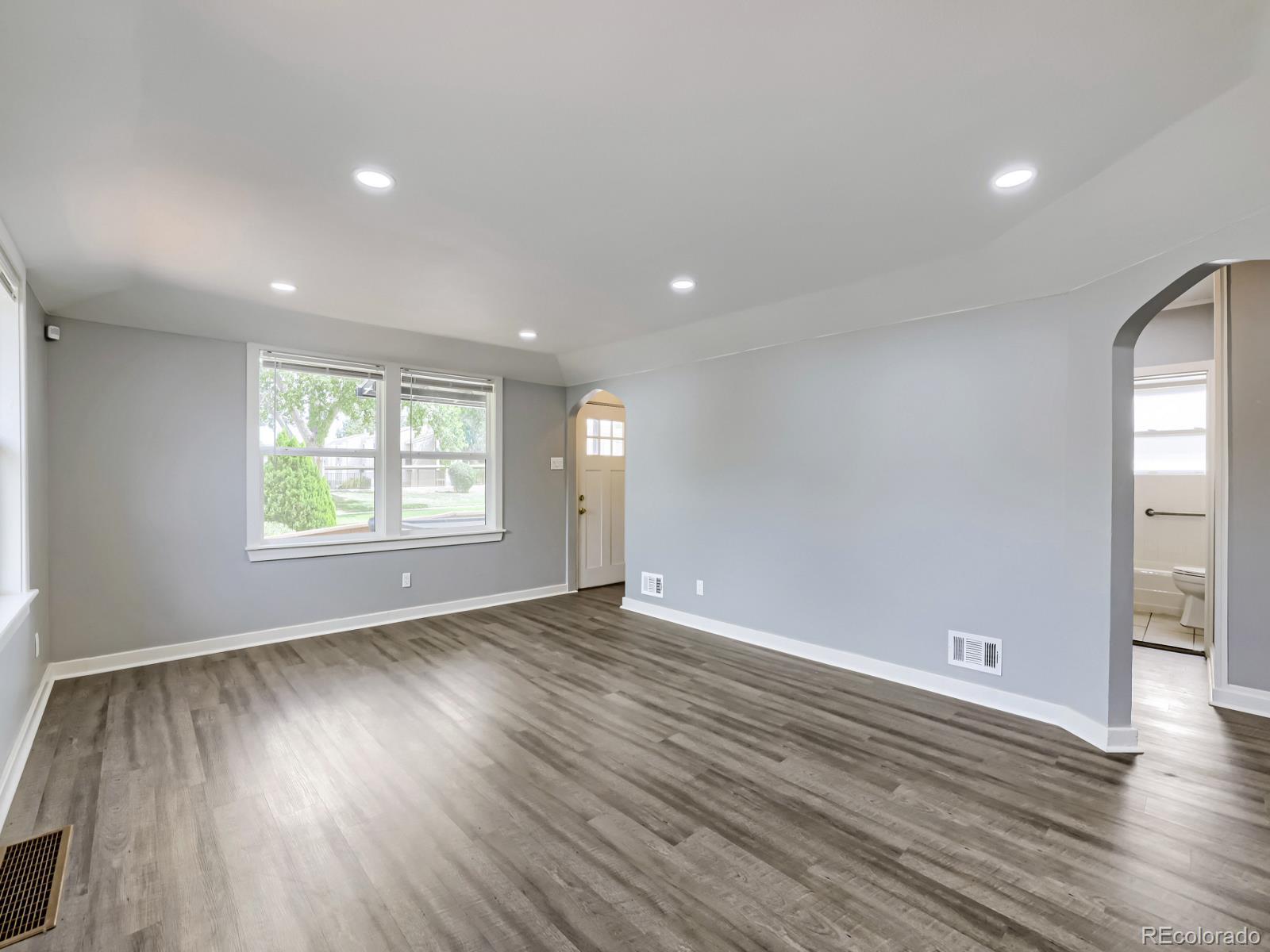 MLS Image #4 for 1187  syracuse street,denver, Colorado