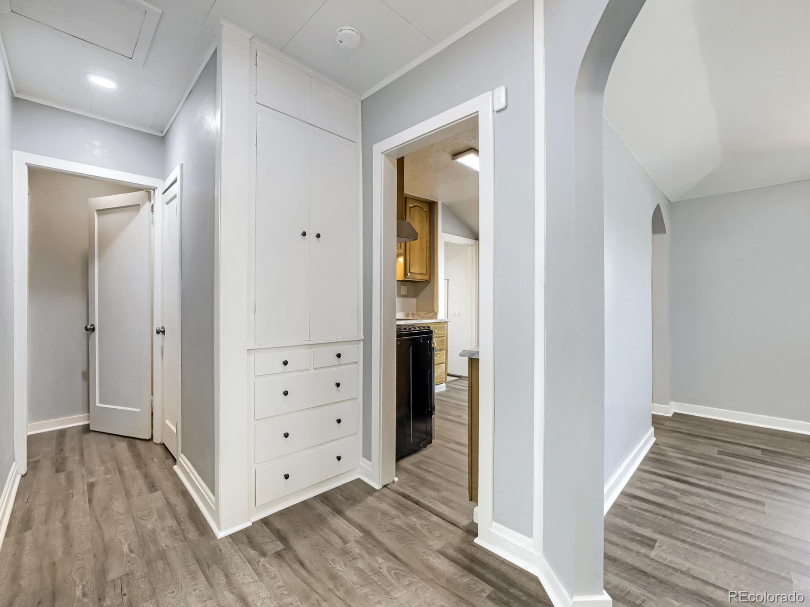 MLS Image #6 for 1187  syracuse street,denver, Colorado