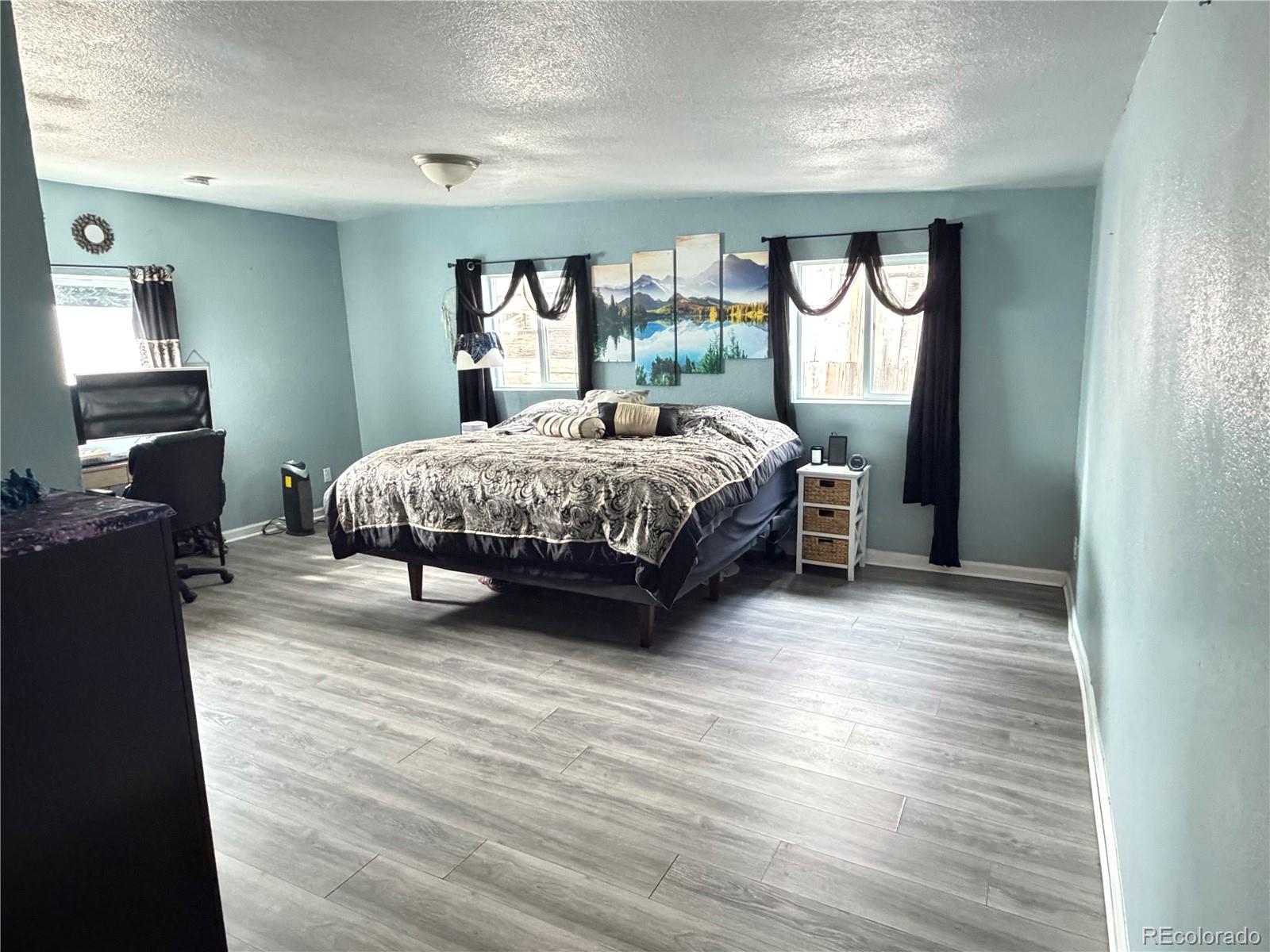 MLS Image #2 for 1058 s raleigh st street,denver, Colorado