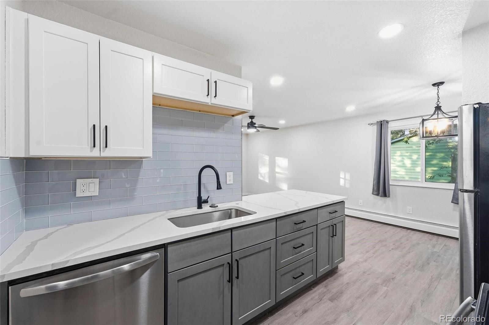 MLS Image #11 for 92 n newark street,aurora, Colorado
