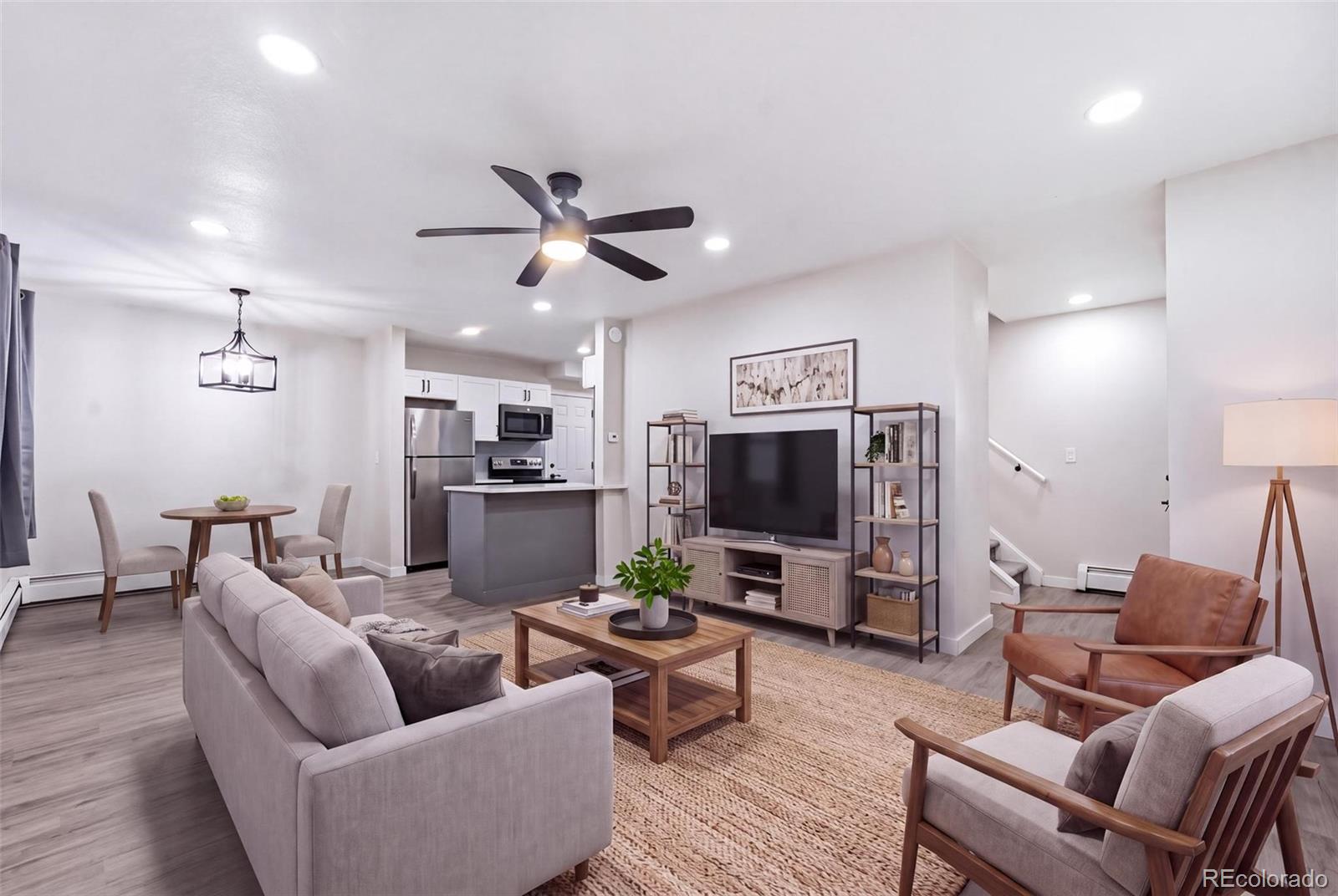 MLS Image #8 for 92 n newark street,aurora, Colorado