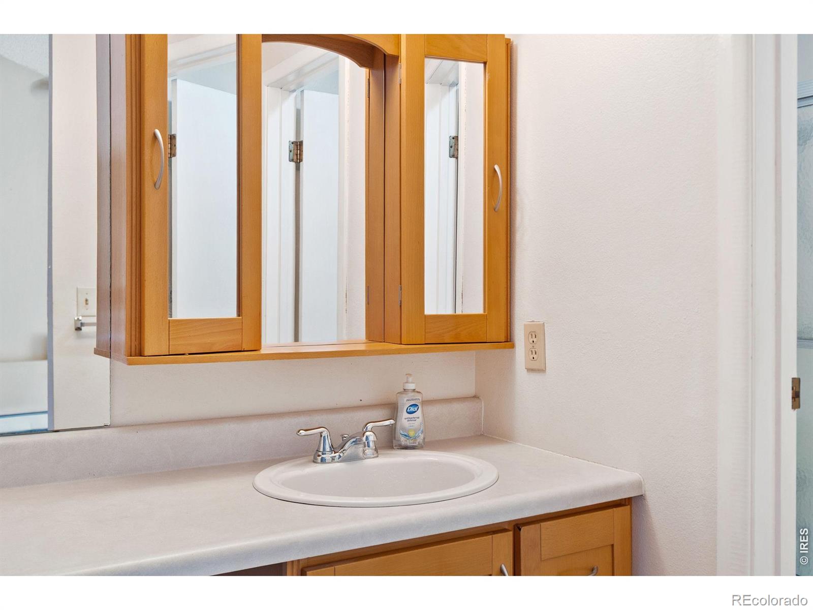 MLS Image #37 for 3400  stanford road,fort collins, Colorado