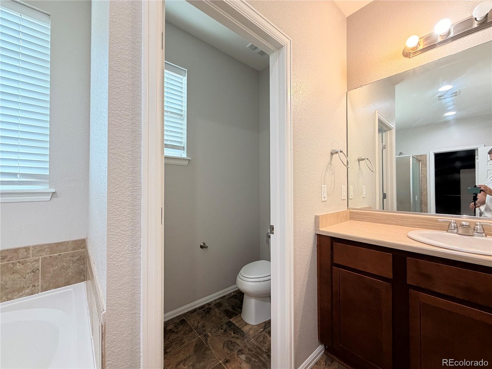 MLS Image #22 for 22517 e layton circle,aurora, Colorado