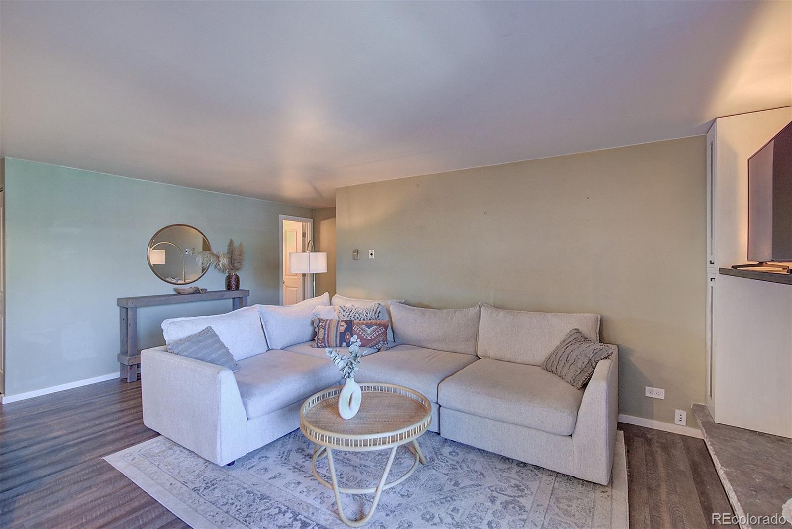 MLS Image #5 for 1366  garfield street,denver, Colorado