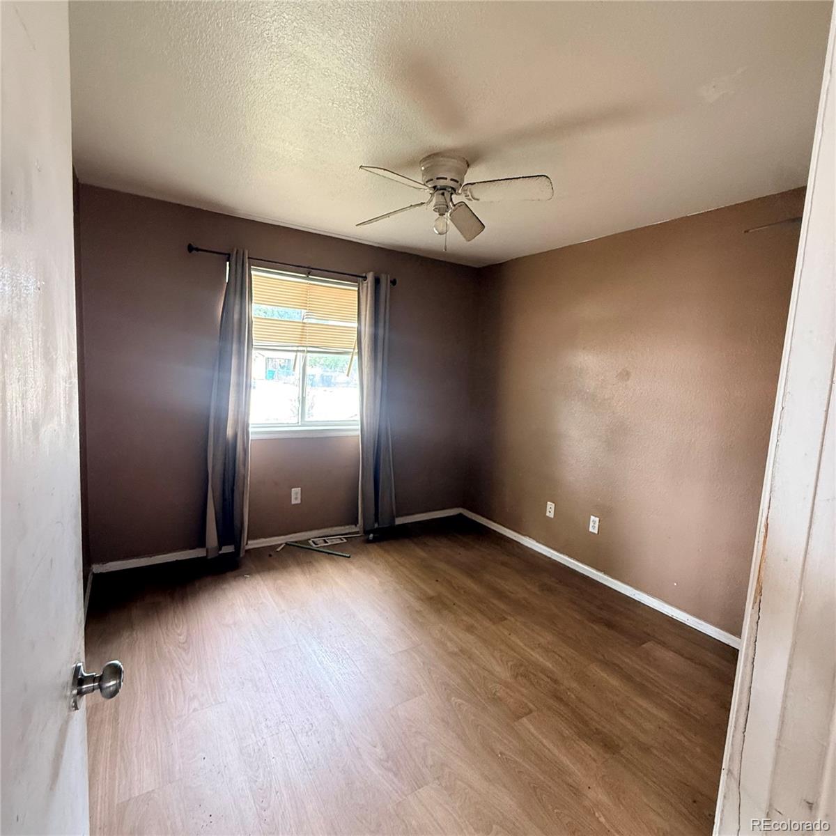 MLS Image #10 for 3724  burlington avenue,evans, Colorado