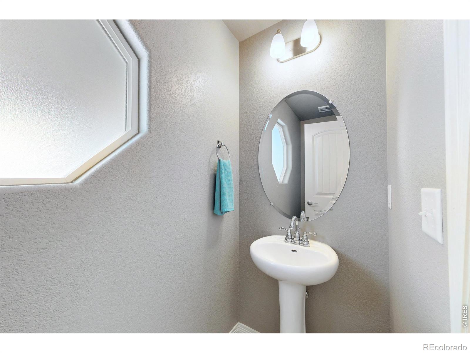 MLS Image #16 for 6173  carmon court,windsor, Colorado