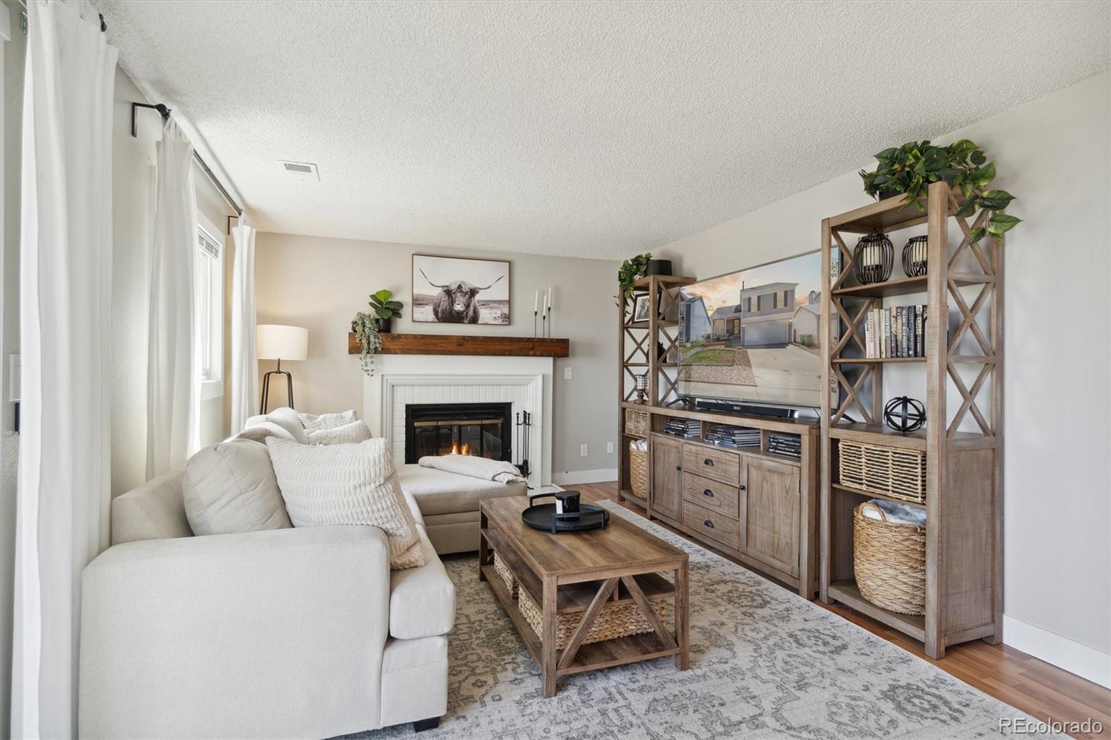 MLS Image #14 for 19876 e bethany drive,aurora, Colorado