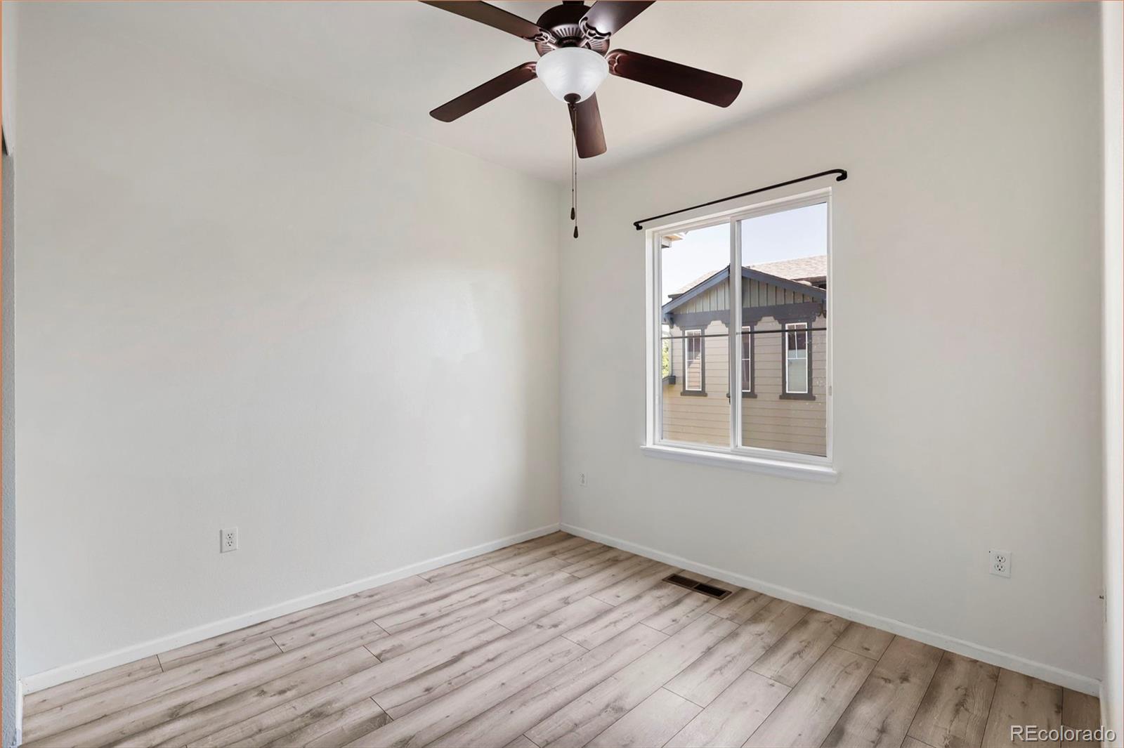 MLS Image #17 for 13000  grant circle,thornton, Colorado