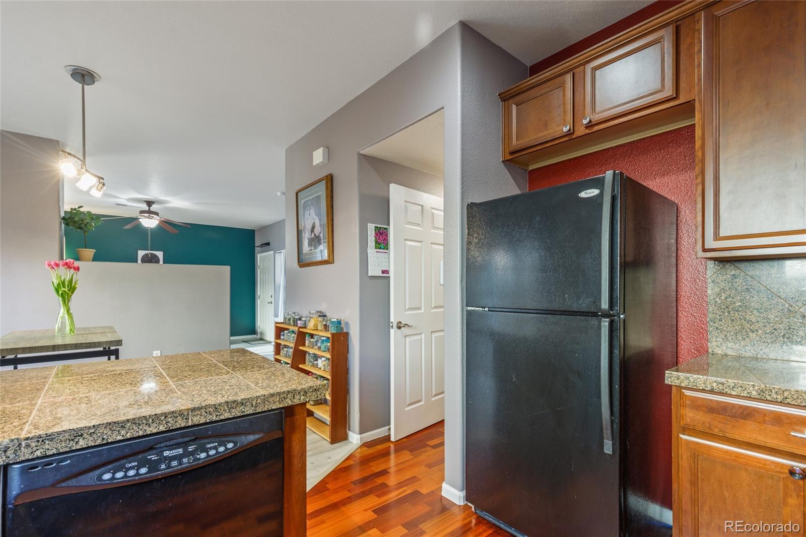 MLS Image #8 for 13000  grant circle,thornton, Colorado