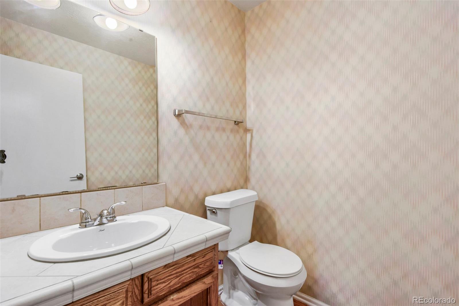 MLS Image #14 for 1942 s pagosa street,aurora, Colorado