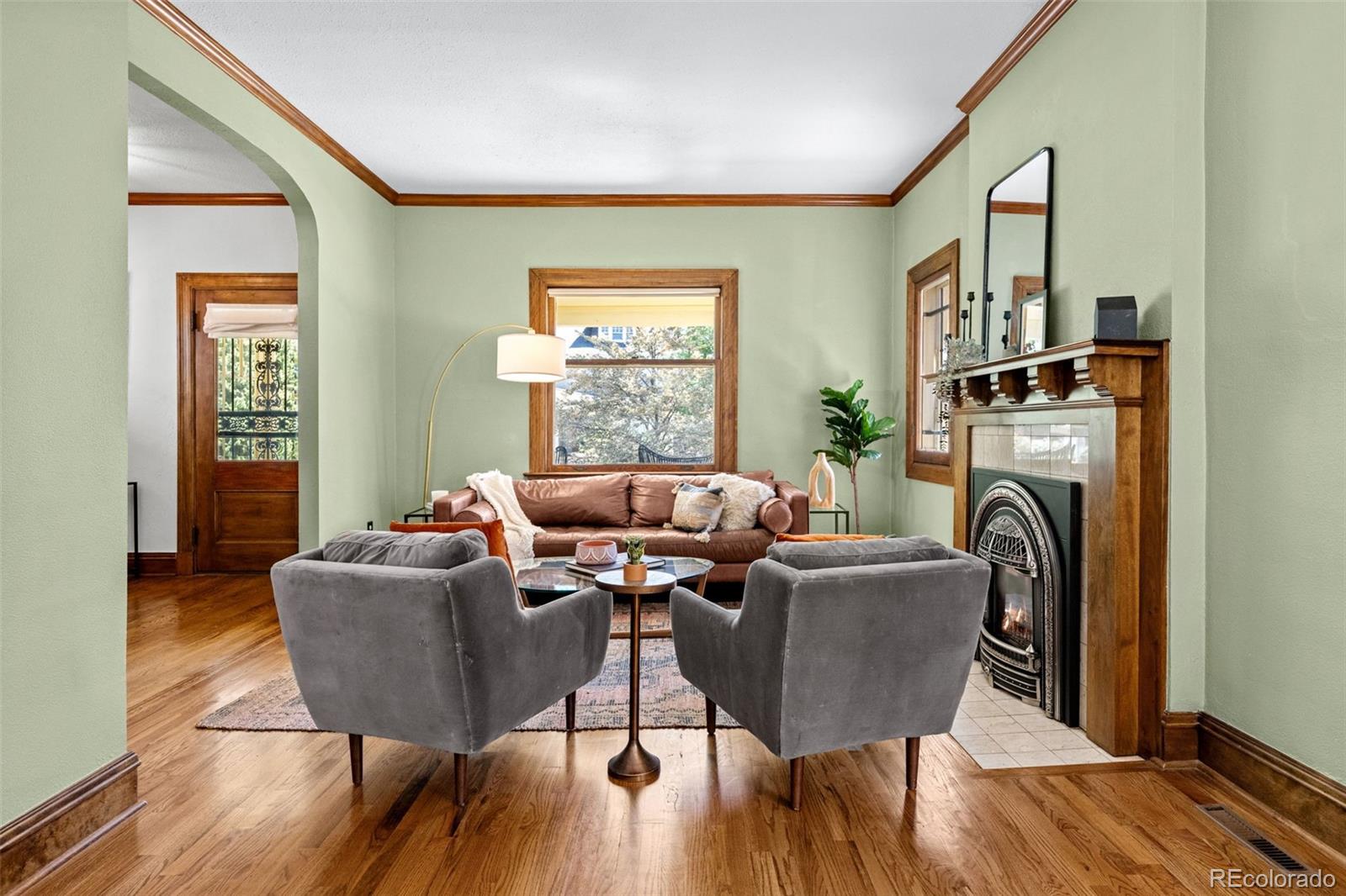 MLS Image #10 for 833 n marion street,denver, Colorado