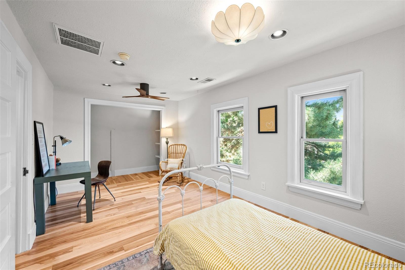 MLS Image #25 for 833 n marion street,denver, Colorado
