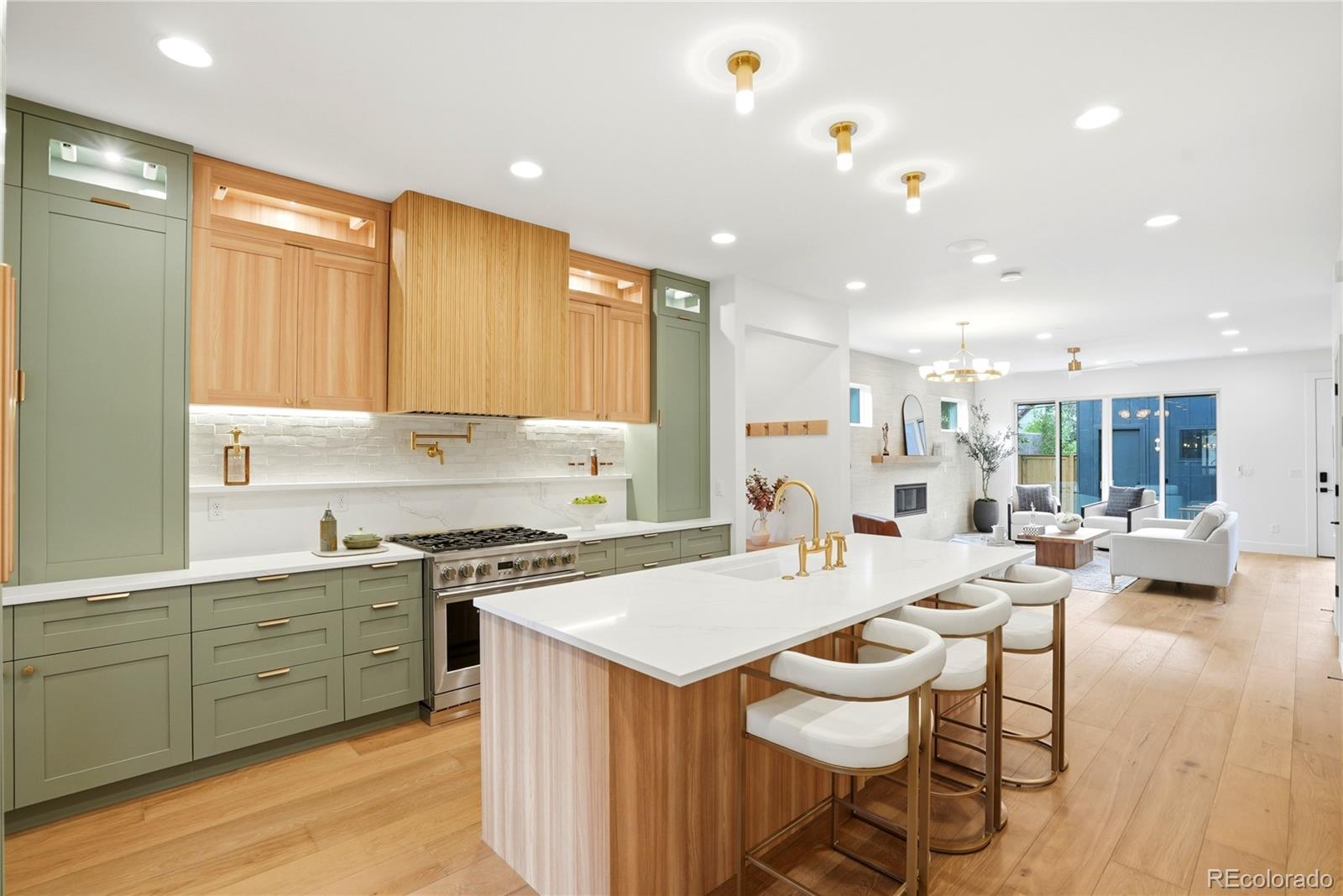 MLS Image #14 for 245 s emerson street,denver, Colorado