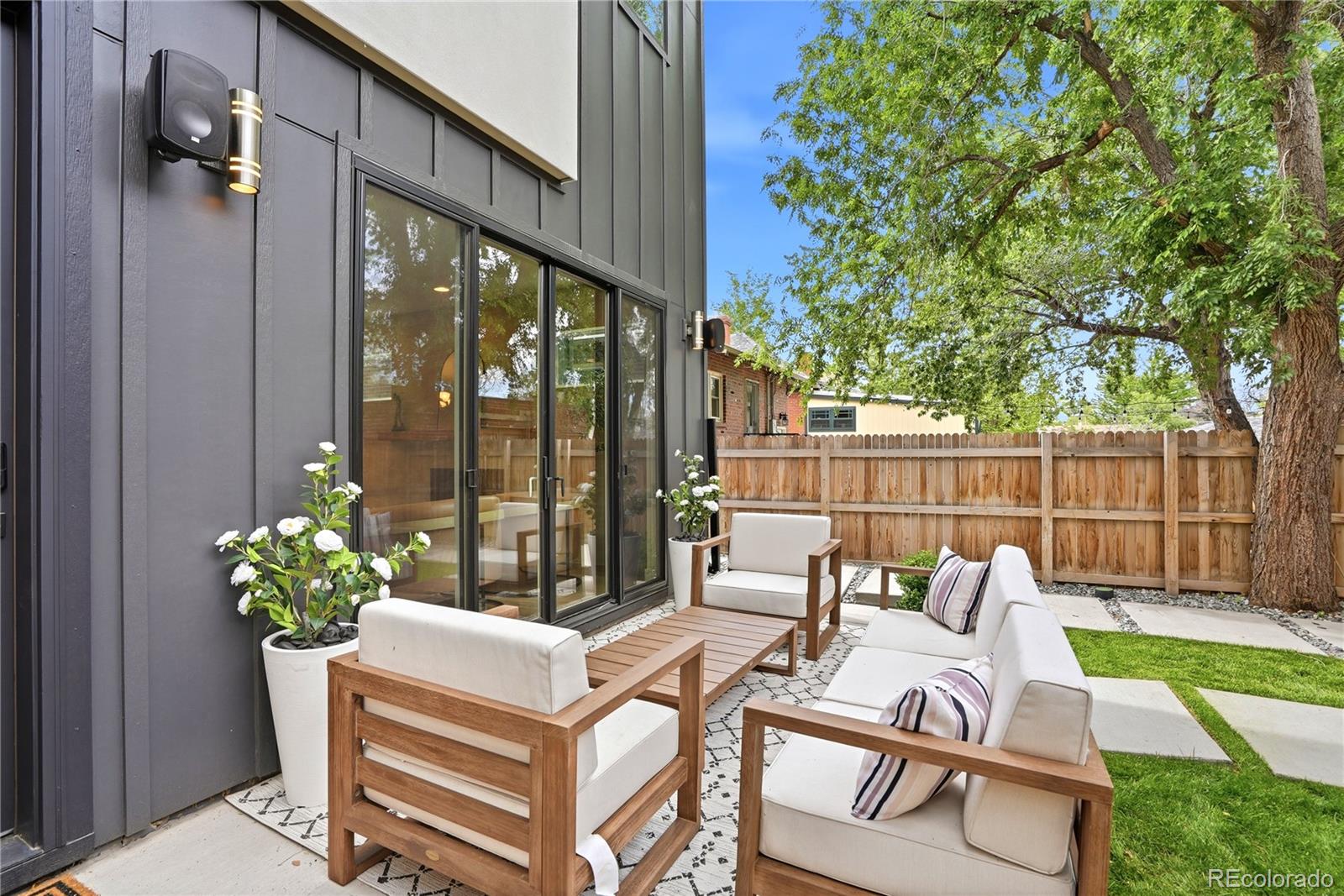 MLS Image #16 for 245 s emerson street,denver, Colorado
