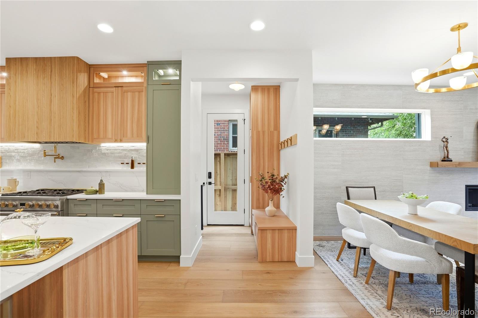MLS Image #22 for 245 s emerson street,denver, Colorado