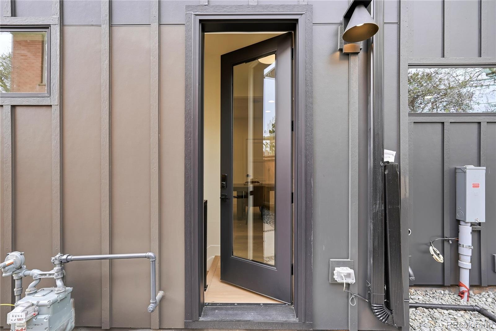 MLS Image #24 for 245 s emerson street,denver, Colorado