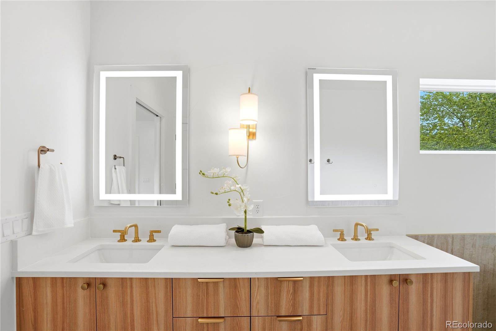 MLS Image #29 for 245 s emerson street,denver, Colorado