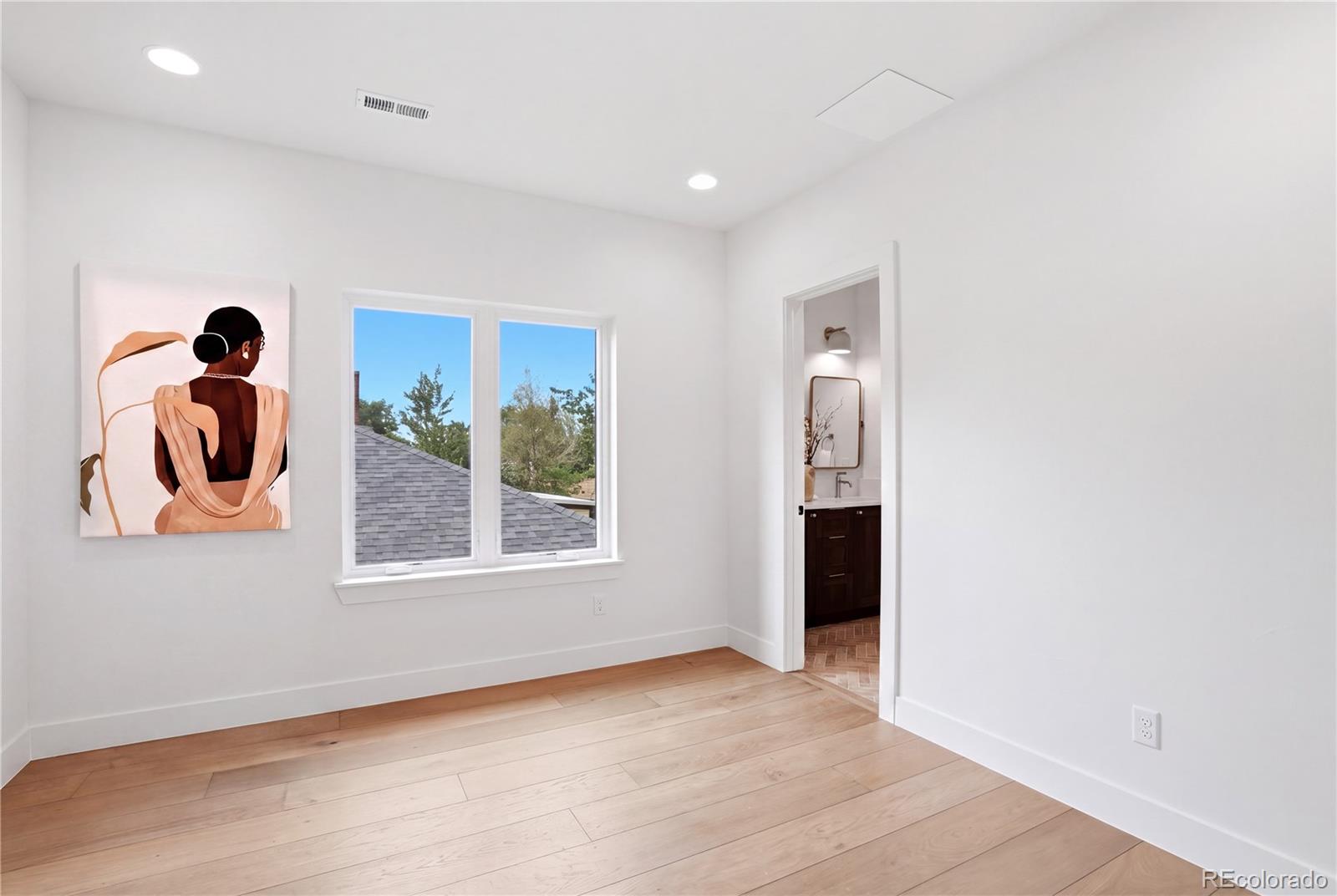 MLS Image #33 for 245 s emerson street,denver, Colorado