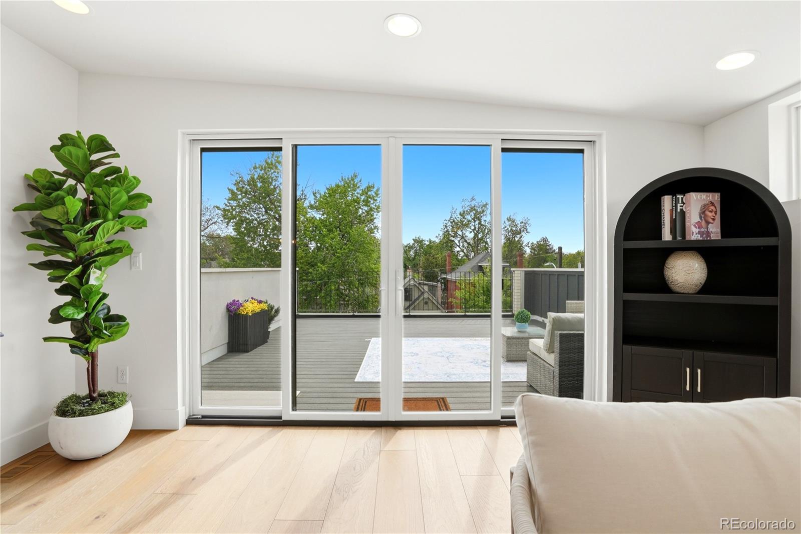 MLS Image #42 for 245 s emerson street,denver, Colorado