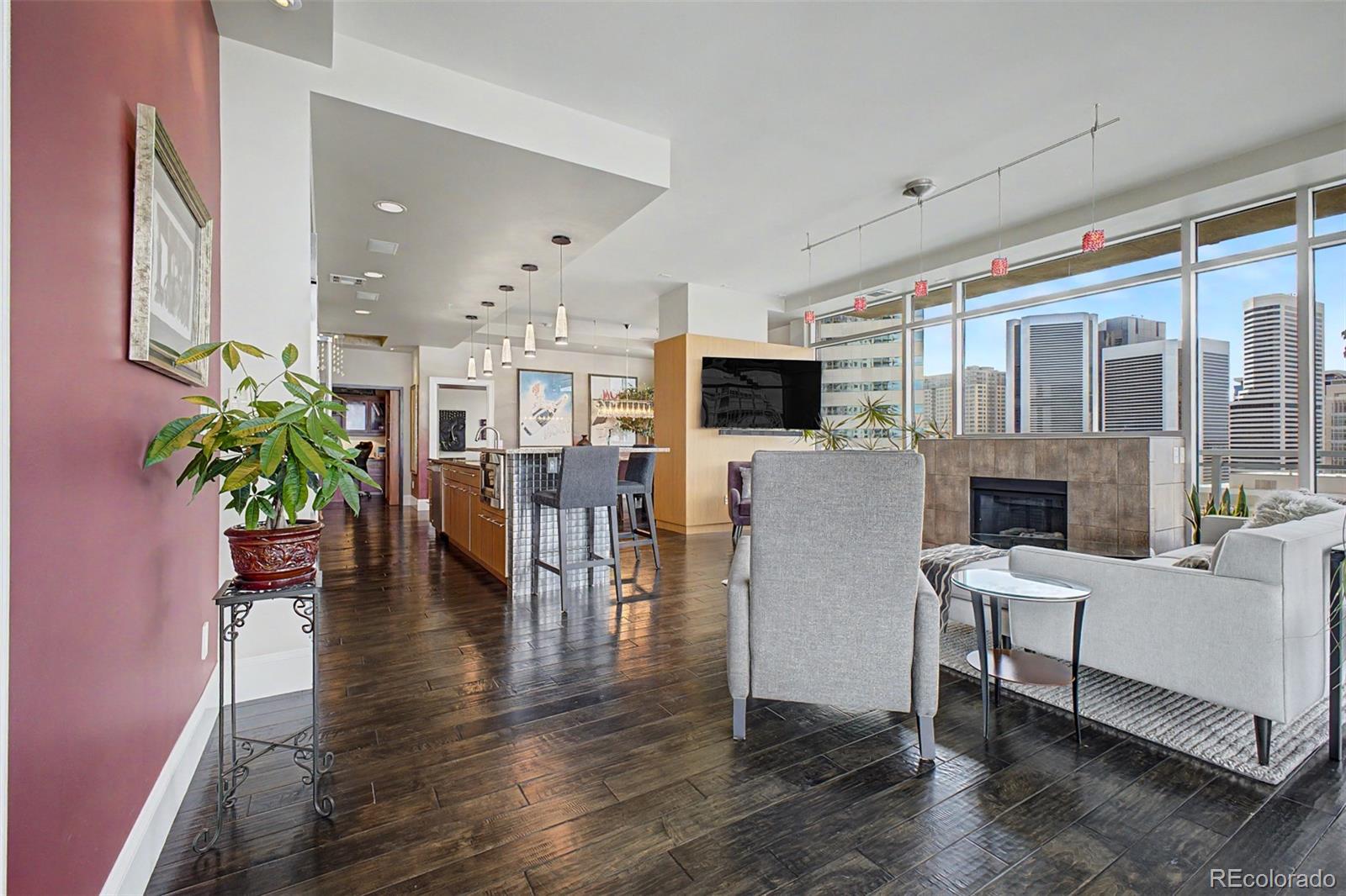 MLS Image #10 for 2001  lincoln street,denver, Colorado