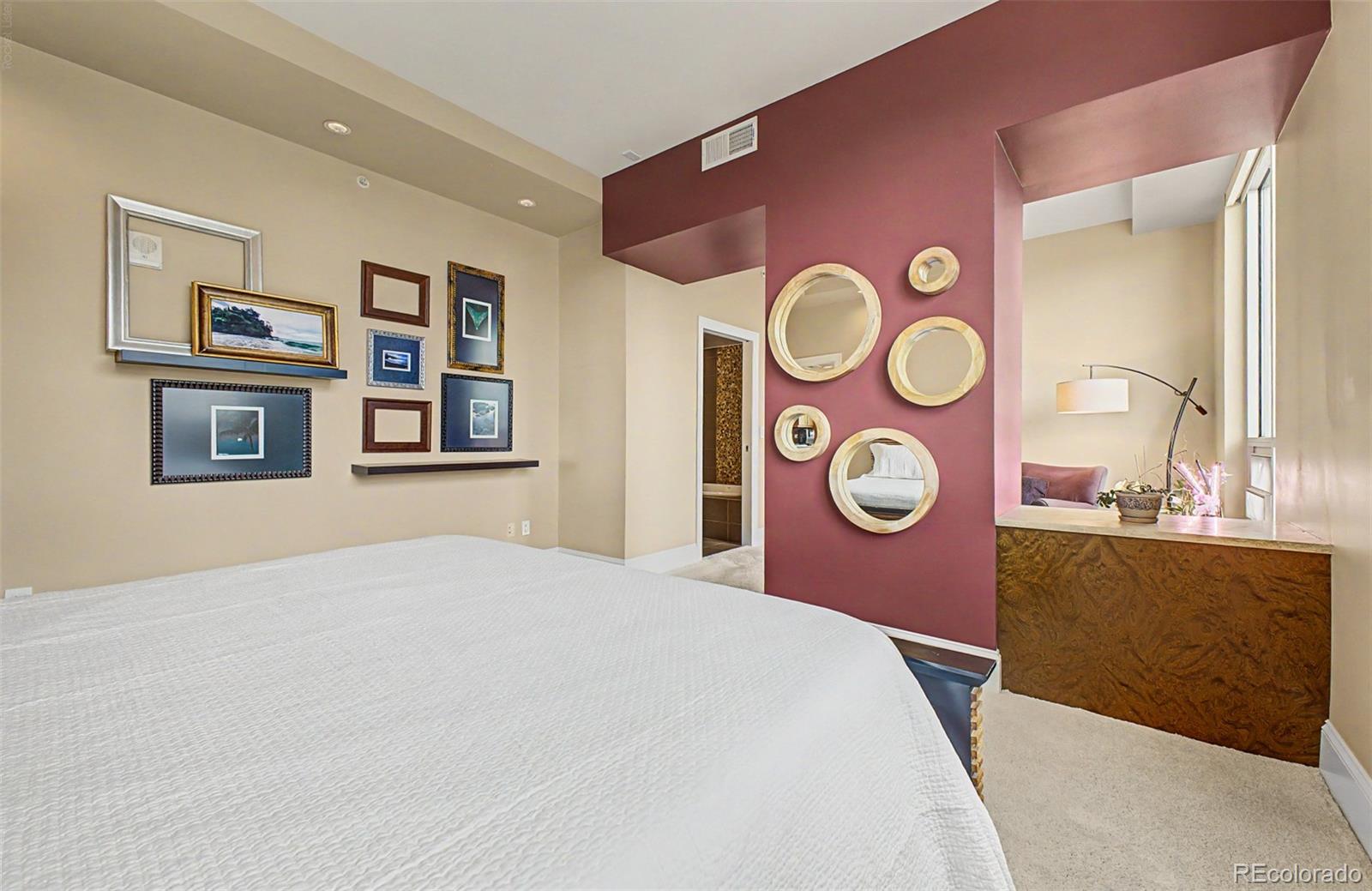MLS Image #16 for 2001  lincoln street,denver, Colorado