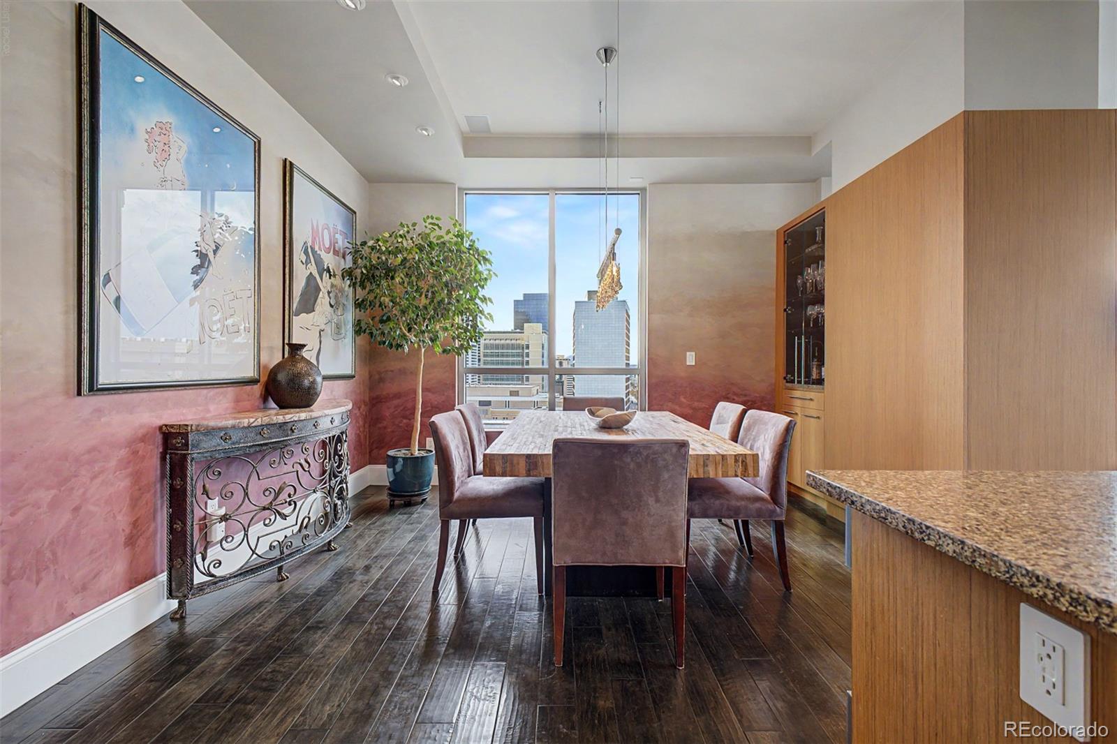 MLS Image #3 for 2001  lincoln street,denver, Colorado