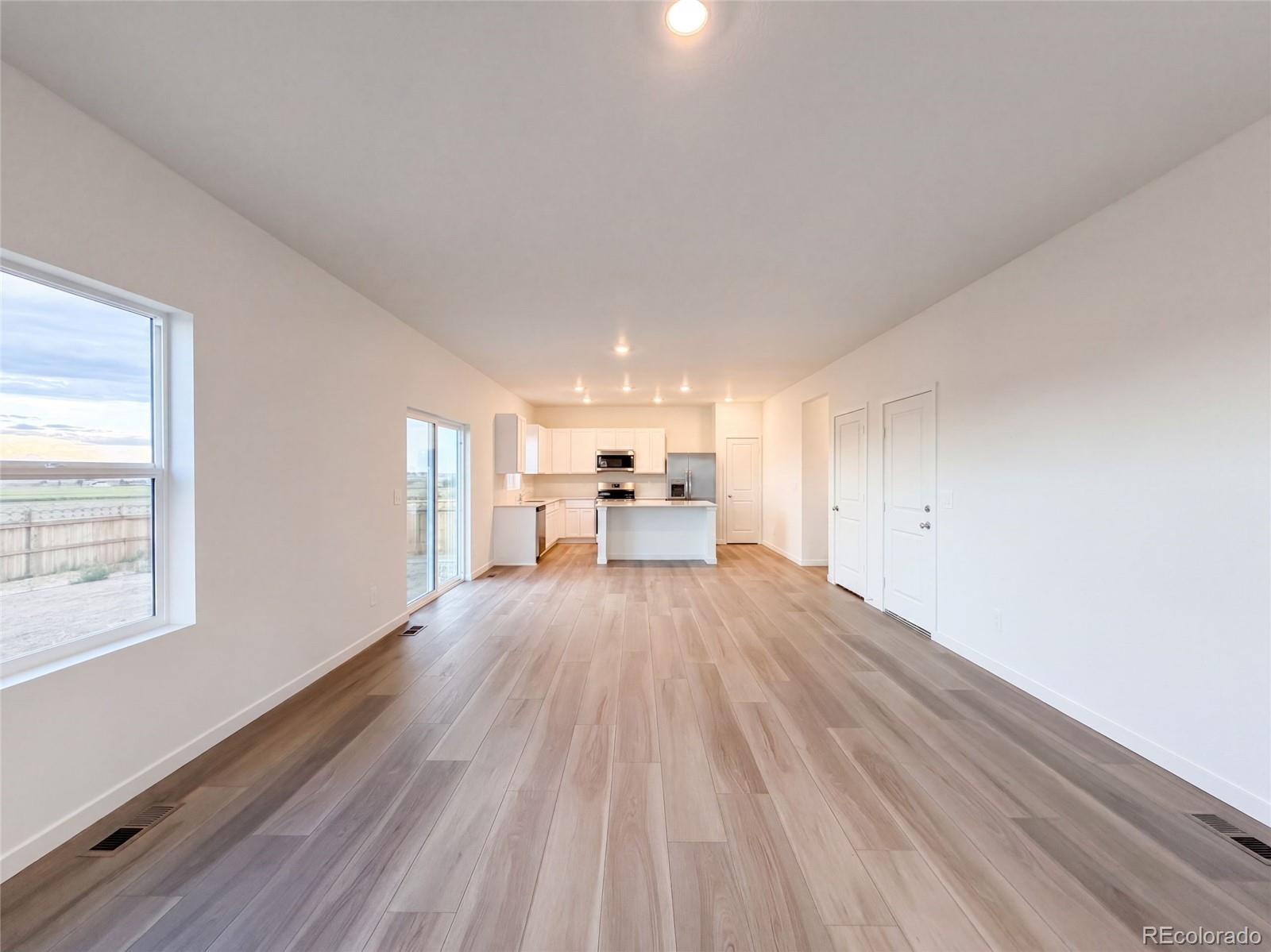 MLS Image #9 for 139  mia lane,johnstown, Colorado