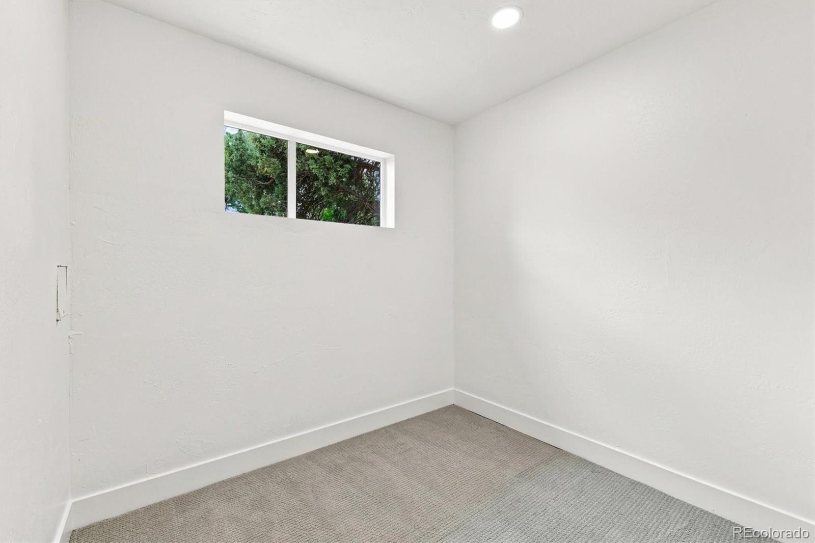 MLS Image #15 for 2850  kearney street,denver, Colorado