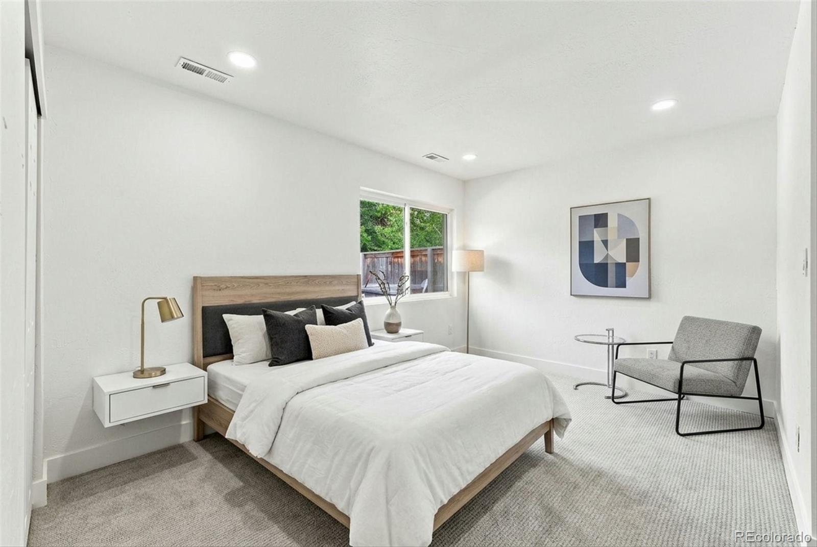 MLS Image #17 for 2850  kearney street,denver, Colorado