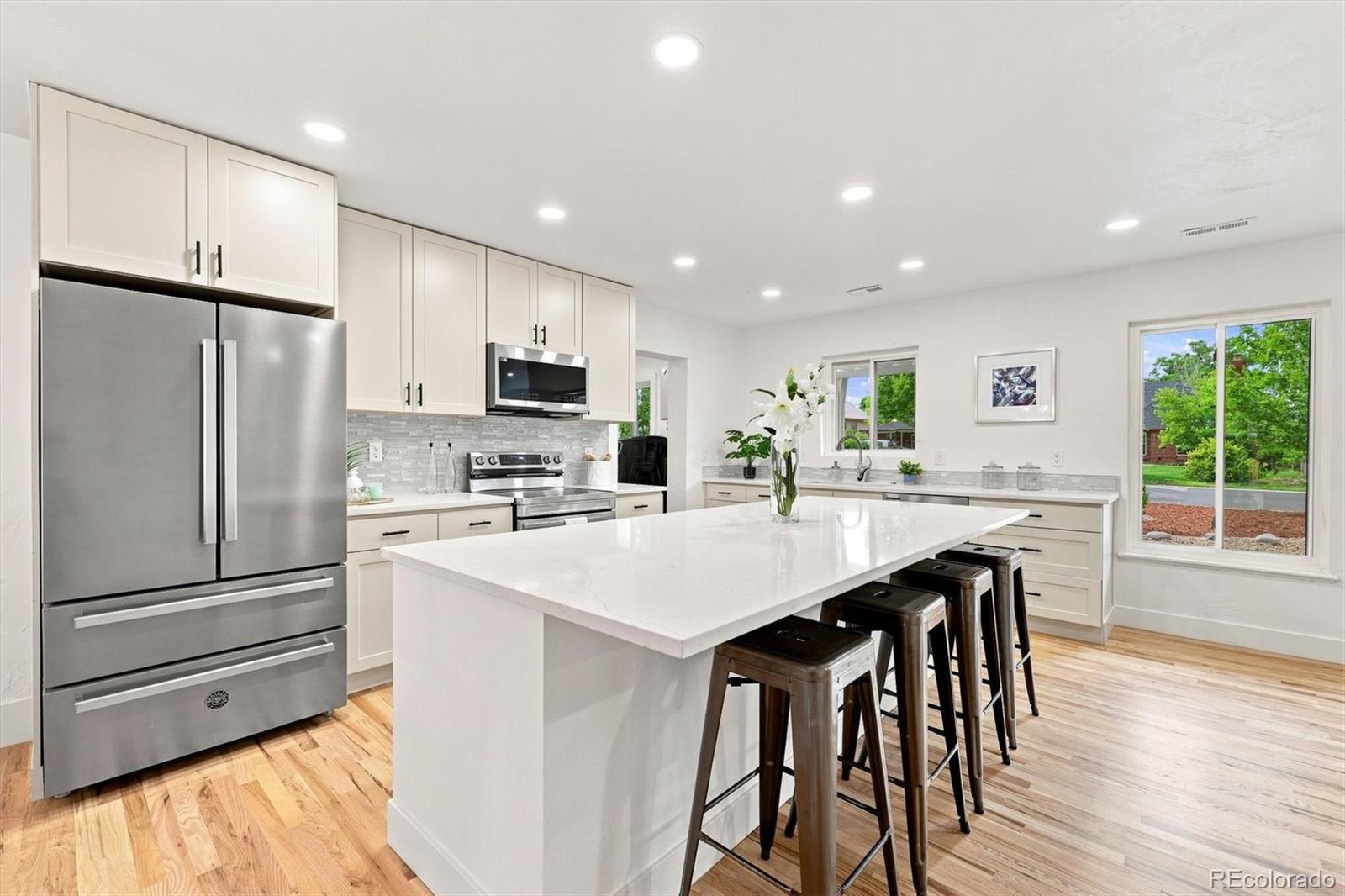 MLS Image #4 for 2850  kearney street,denver, Colorado