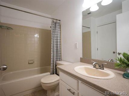 MLS Image #14 for 7370 e florida avenue,denver, Colorado