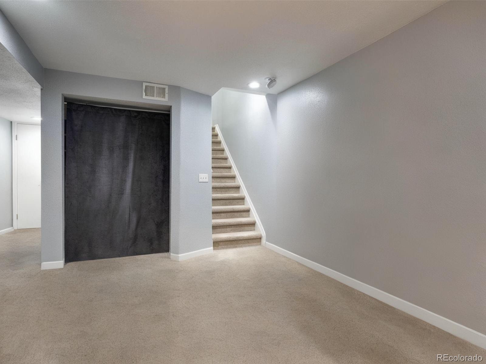 MLS Image #17 for 7370 e florida avenue,denver, Colorado