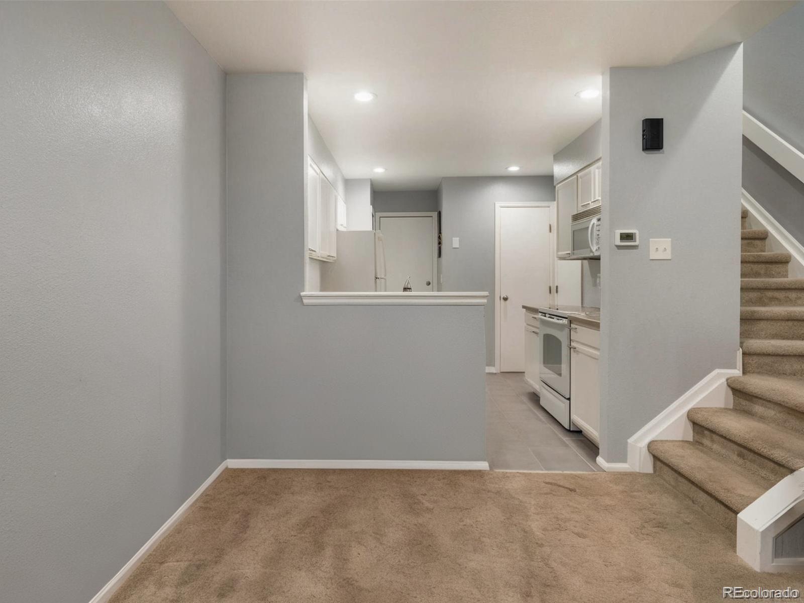 MLS Image #4 for 7370 e florida avenue,denver, Colorado