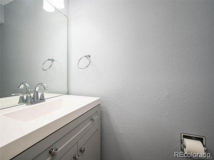 MLS Image #8 for 7370 e florida avenue,denver, Colorado